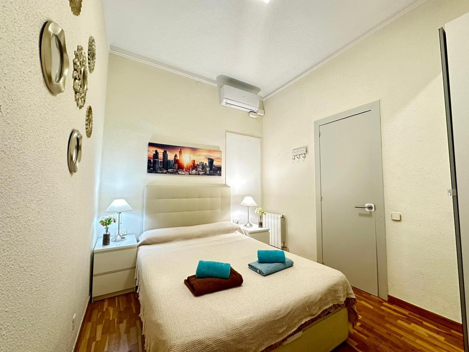 Rooms Aribau Барселона Екстериор снимка