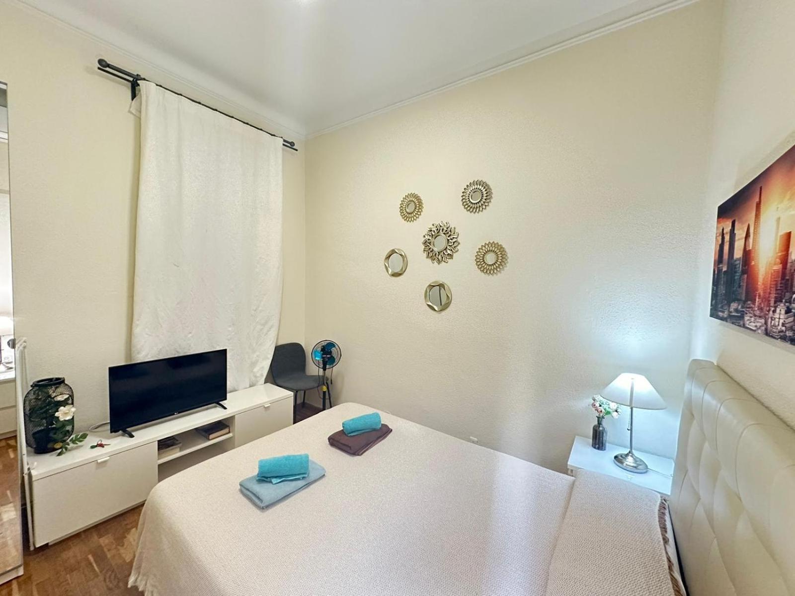 Rooms Aribau Барселона Екстериор снимка