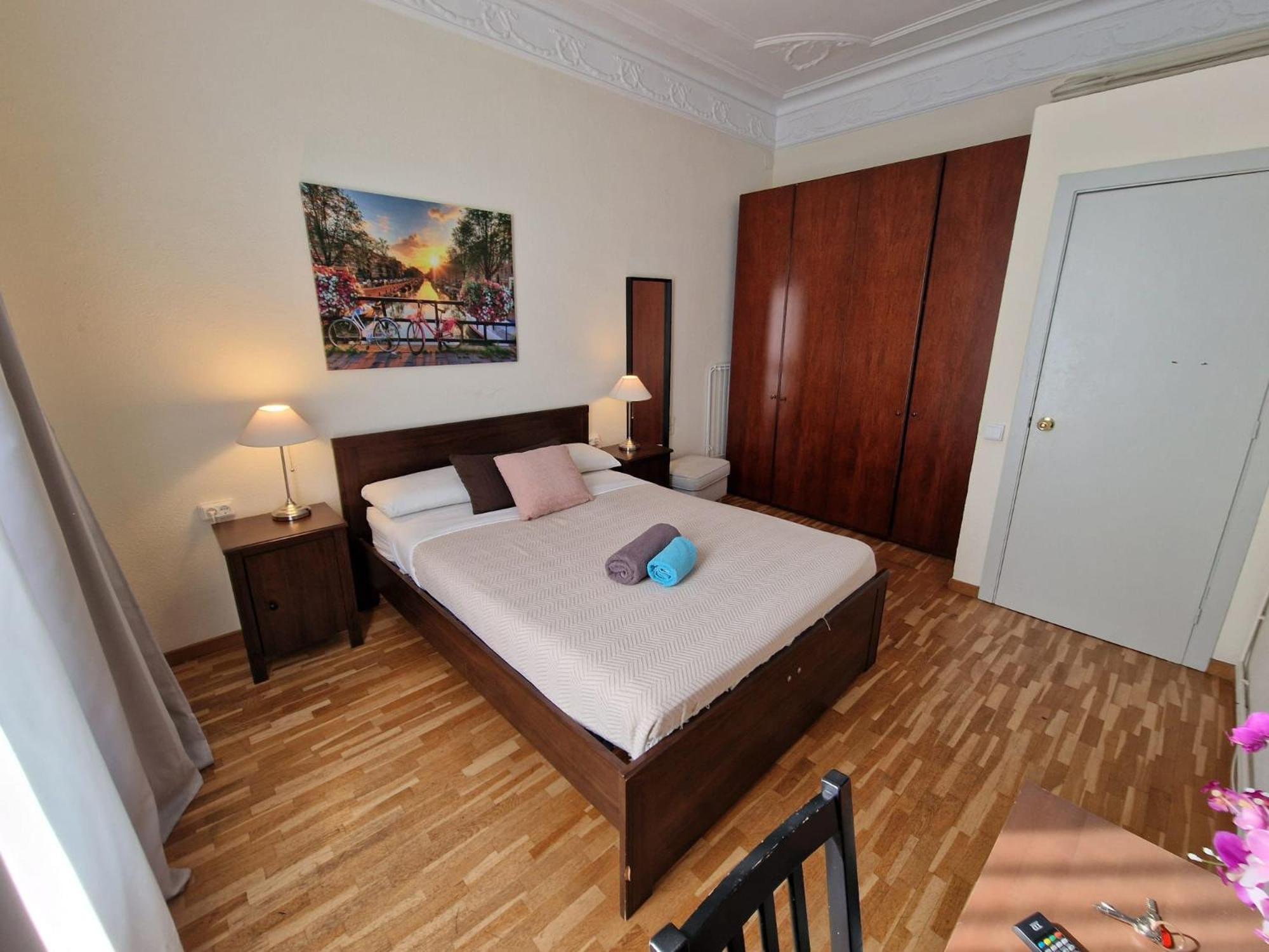 Rooms Aribau Барселона Екстериор снимка
