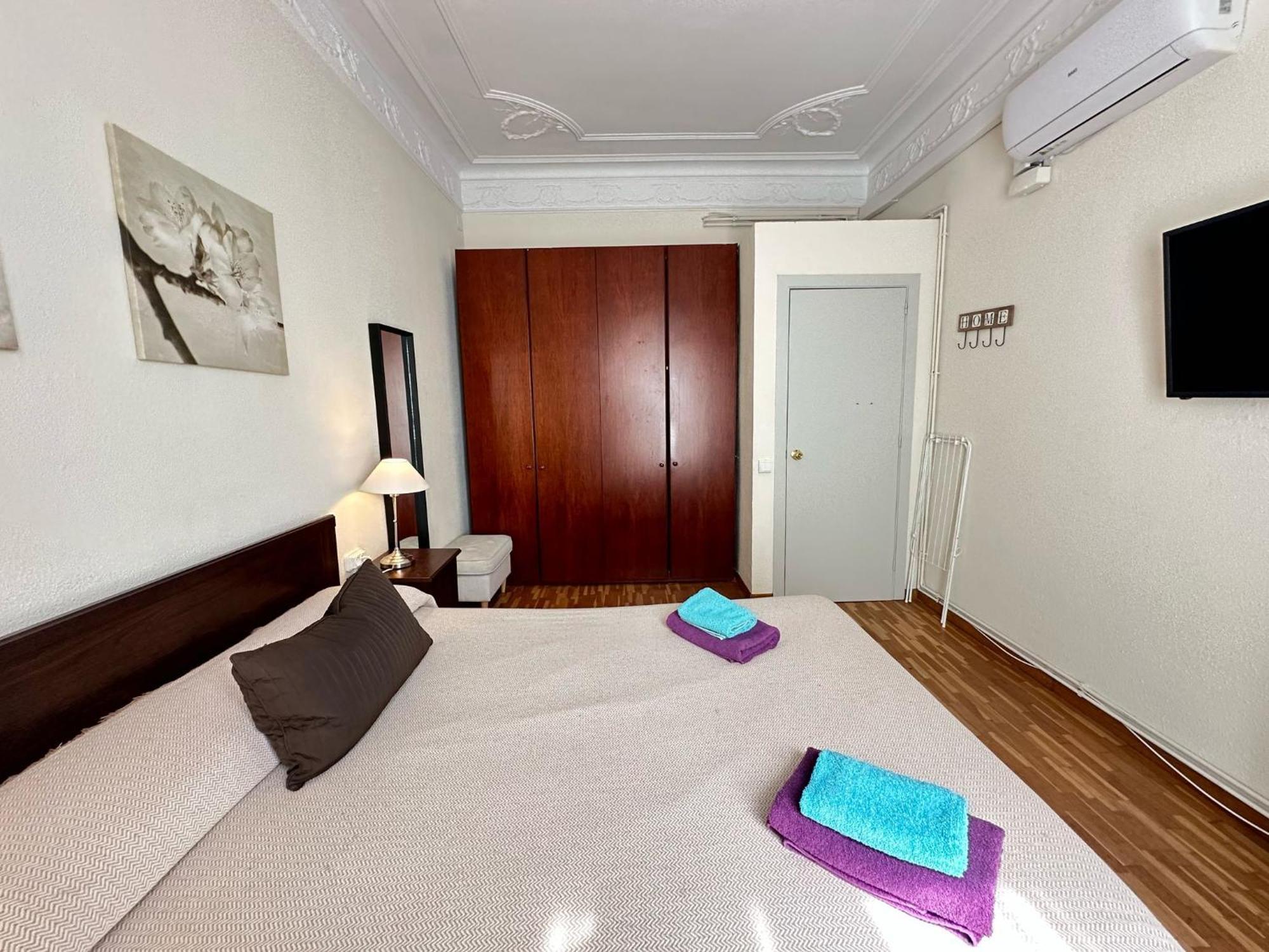 Rooms Aribau Барселона Екстериор снимка