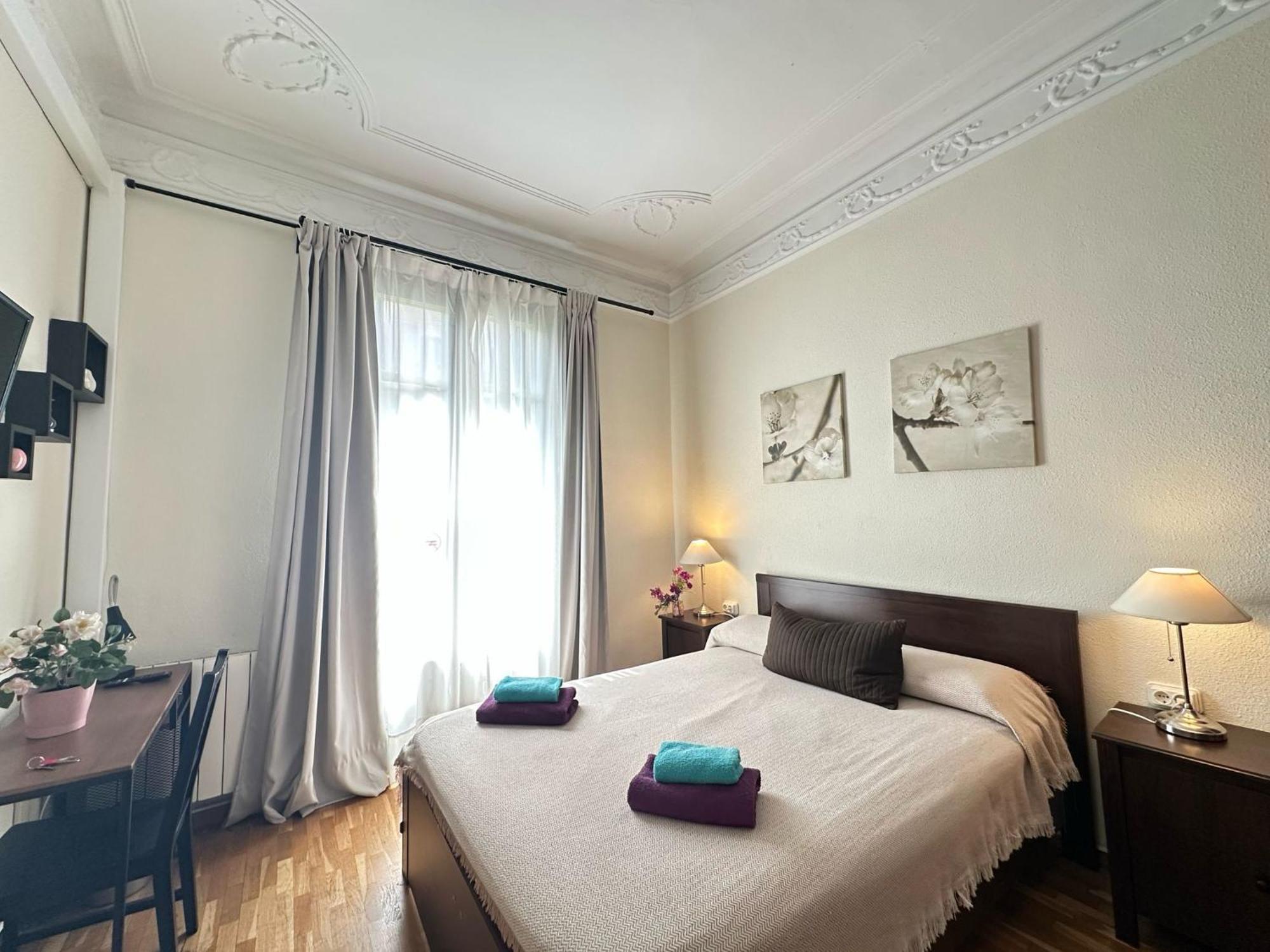 Rooms Aribau Барселона Екстериор снимка