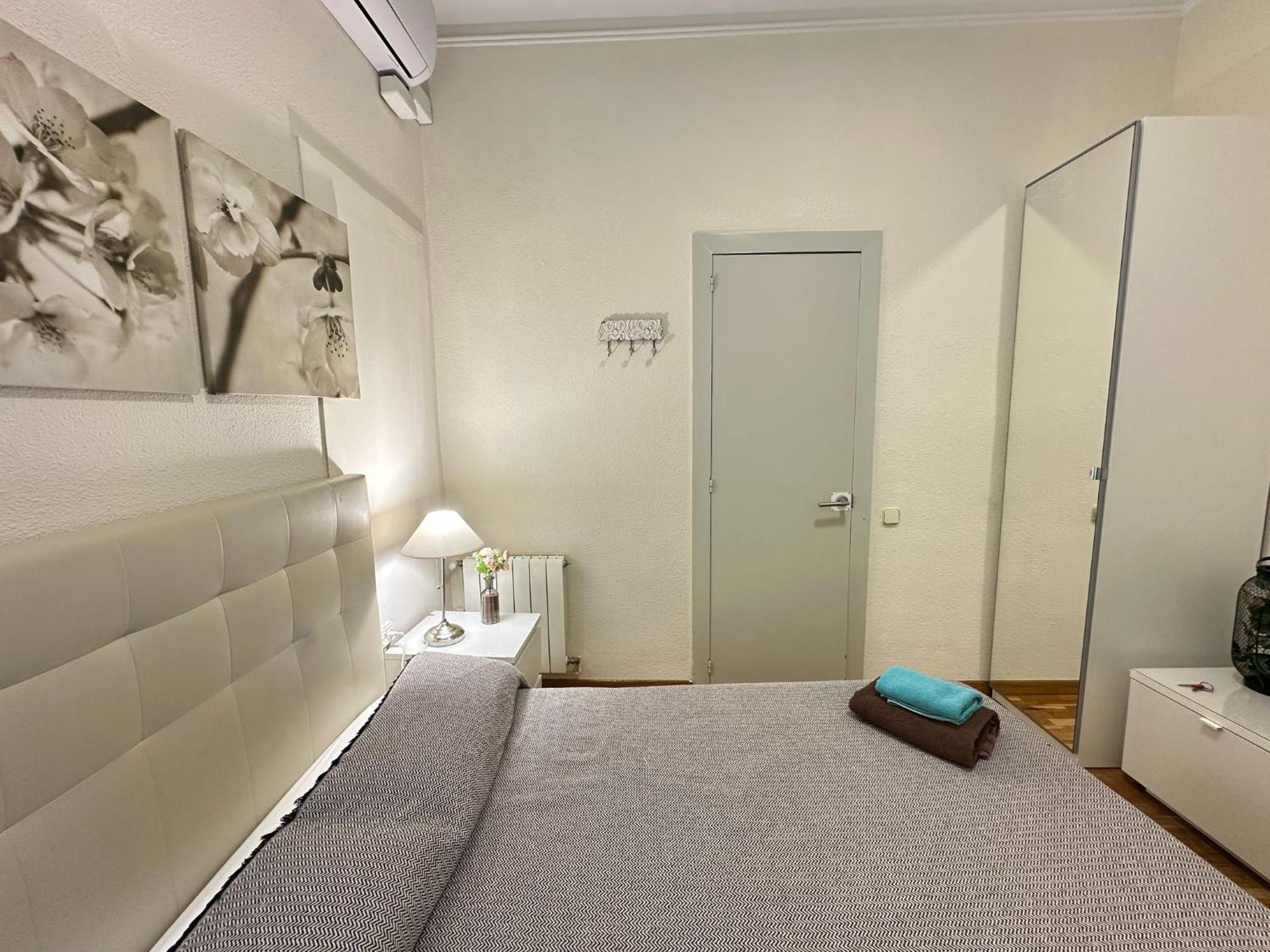 Rooms Aribau Барселона Екстериор снимка